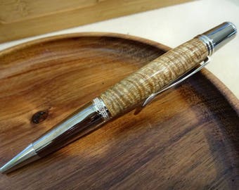 Curly Blond Koa Hand Turned Pen Sierra Style Hawaiian Exhibition Grade Koa Grey Titanium & Platinum Plated Ballpoint In Rosewood Box / Stand