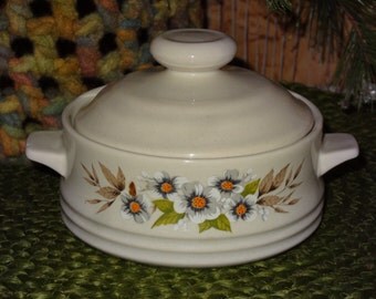 Lidded Crock / Covered Crock / Stoneware Crock / Lidded Stoneware Crock / Single Serve Casserole/ Crock / Bake 'n Store Stoneware