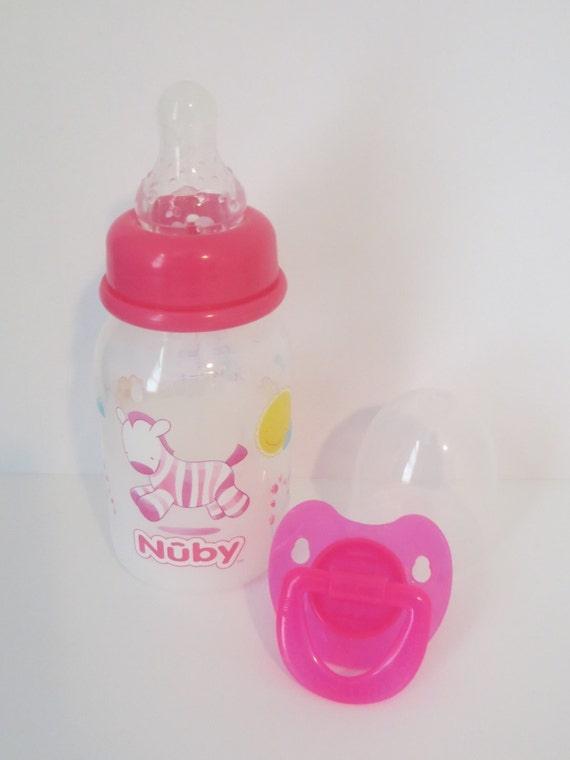 baby dolls drinking bottles