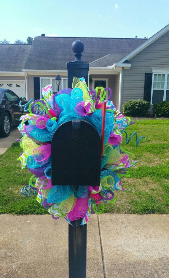 Summer Deco Mesh Mailbox Wreath / Mailbox Swag / Mailbox