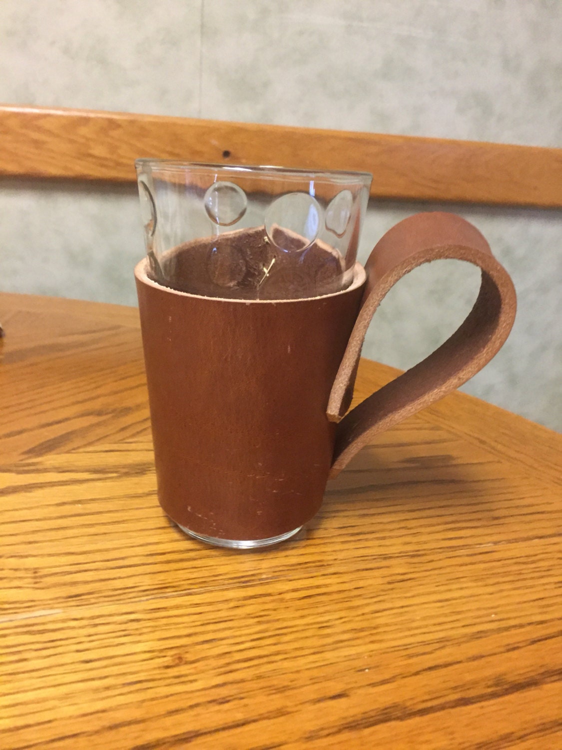 Leather pint glass holster