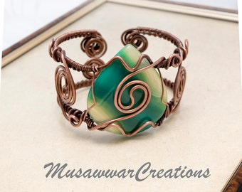 Antique Copper Wire wrapped bracelet cuff , Handmade bracelet cuff,green onyx cabachon Antique copper wire wrapped bracelet cuff