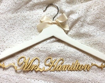 wedding dress hanger,Mrs hanger,Personalized Hanger,Custom hanger
