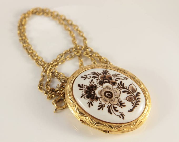Vintage Locket Necklace Gold Porcelain Brown Enamel Victorian Necklace Mothers Day Retro Lockets Gift For Her Photo Locket Two Pictures