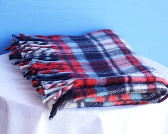 Vintage Wool Blanket Paris Woolen Mills Lap Stadium Throw Blanket Small Size 46" X 34"