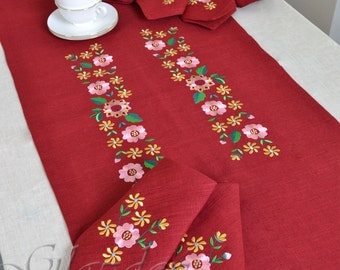 Linen Table Runner, Table Runner, embroidered Table Runner