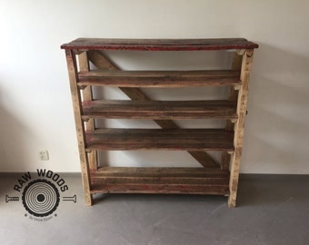 Scrap Wooden Shelf Closet