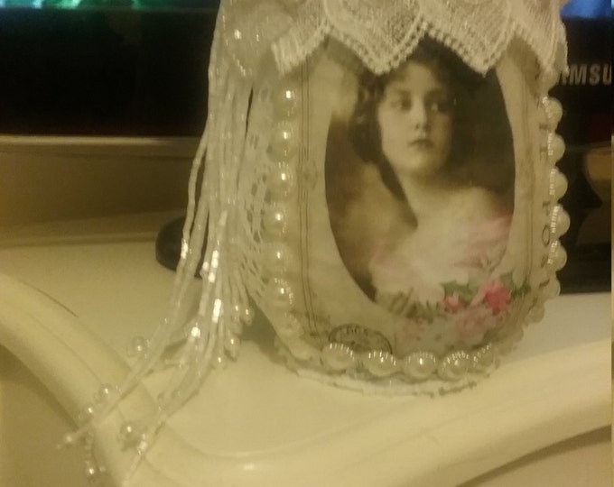 Vintage tealight holder night light