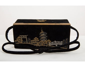 Vintage black velvet box purse / 1950s Japanese landscape / Beaded handbag