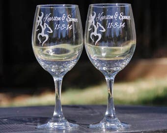 2 Wedding Wine Glasses, Browning Buck, Deer