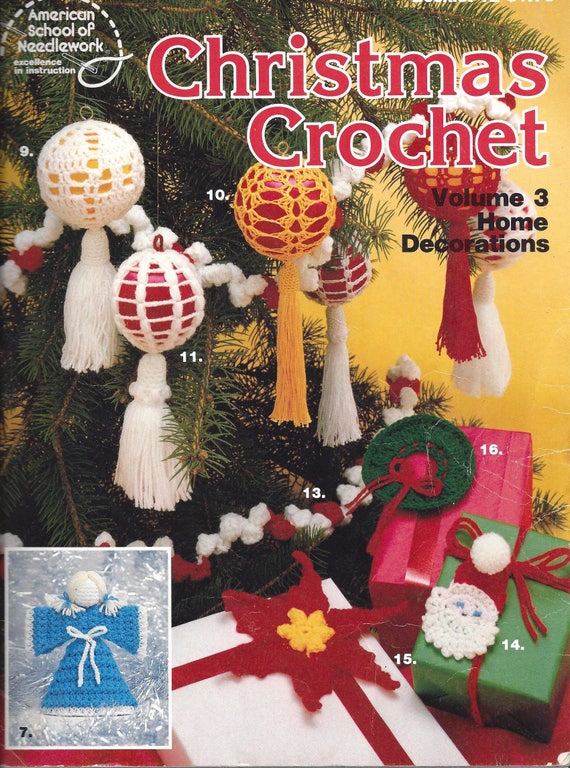 1979 Vintage Christmas Crochet Book Vol. 3 16 Projects 11