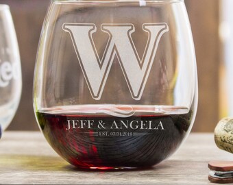 wine glasses personalized, wedding gifts for couple, wedding gift personalized, Monogrammed gifts, etched wedding gift, anniversary gifts