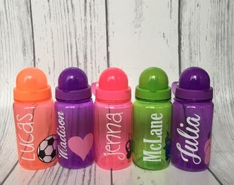 Plastic Water Bottle, Personalized Kids Water Bottle, Personalized Kids Cup, Kids Party Cups, Party Favor Cups, Plastic cup