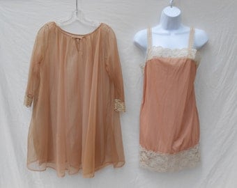 Vintage 1960s camel brown full slip & baby doll dressing gown set // size XS // 60s peignoir lingerie lounge wear set
