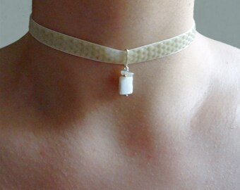 Mother of Pearl and Opal choker necklace - black or ivory - art deco wedding choker - elegant choker - adjustable choker - bridal choker