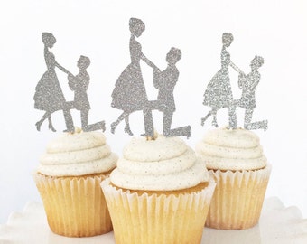 Engagement Cake Topper / Engaged Couple Cupcake Toppers / Proposal / She Said Yes /We're Engaged / Engagement Party / Dessert Table Decor