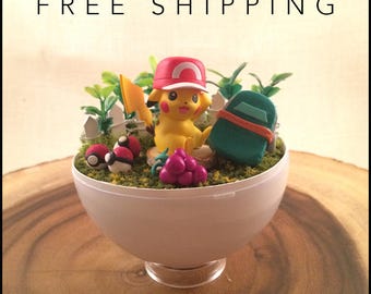 Pokeball Terrarium - Pokemon- Pikachu with hat