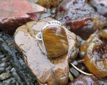 Petrified wood, woodland ring, OOAK, silver ring, size 7, gemstone, boho jewelry, statement ring, zen, wood, metalwork, stone, silver