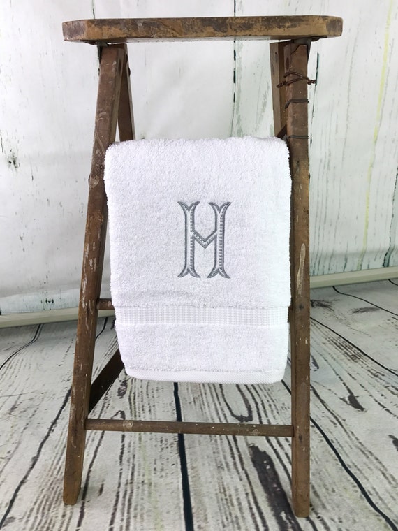 Items similar to Monogrammed hand towel, Monogrammed bath towels
