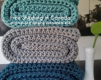 Gray Crochet Blanket, Afghan, Chunky Crochet Throw Blanket, Modern Chunky Throw, Grey Blanket