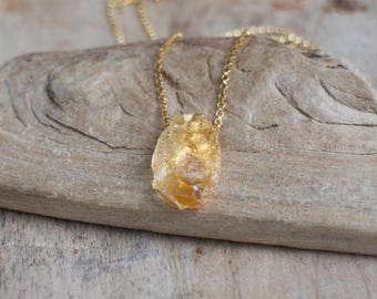 Raw Citrine Necklace in Gold or Silver, November Birthstone, Rough Citrine Necklace, Citrine Jewelry, Raw Crystal Jewellery