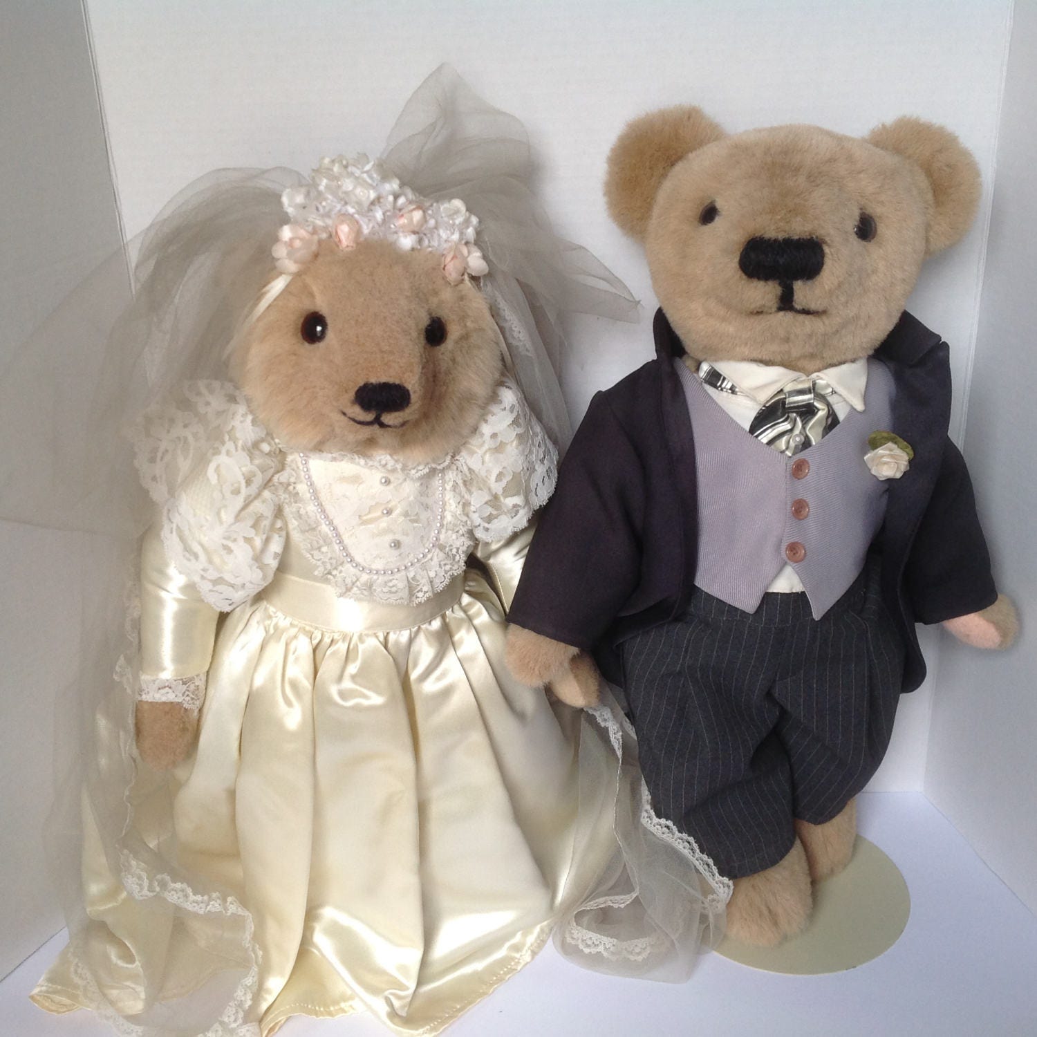 bride and groom teddy bear set