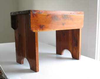 Primitive wooden bench / small wood child bench / step stool / rustic farmhouse home decor / plant stand