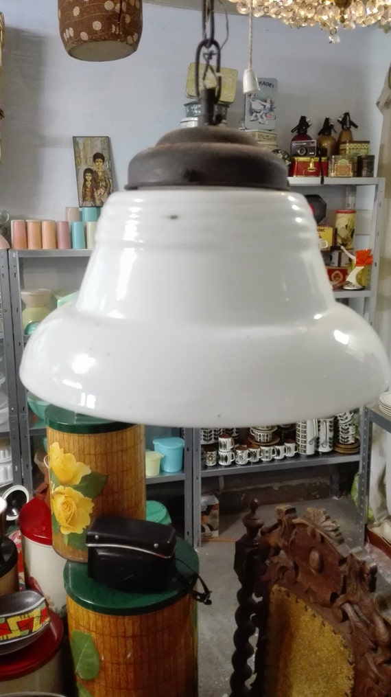 Barn find - 30's Art deco glas hanging lamps