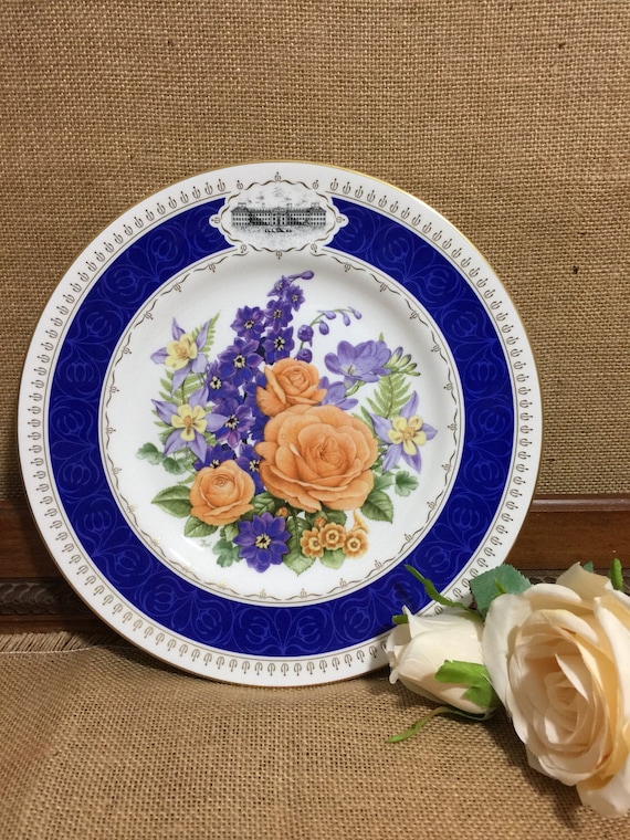 RHS 1988 Chelsea Flower Show Fine Bone China Plate by ROYAL WORCESTER - Chelsea Anniversary 9" Decorative Plate - Vintage Collectable Plate