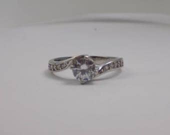 stunning size 7 sterling silver cz ring