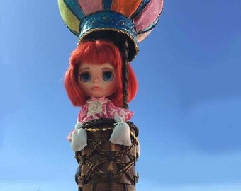 Custom Blythe Dolls For Sale by Grapefruit and its hot-air balloon OOAK blythe for adoption