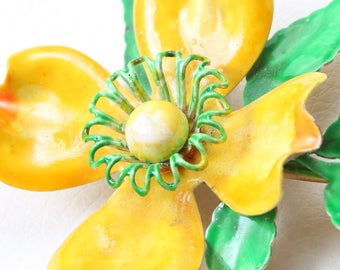 Vintage 1950s Hattie Carnegie Yellow Flower Brooch