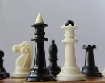 Soviet chess. Chess set. Vintage chess set. Chess USSR. Plastic chess.