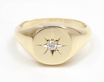 Diamond Signet Ring, Minimalist Signet Ring, Star Setting Natural Diamond Signet Ring, 14k Solid Gold Signet Ring