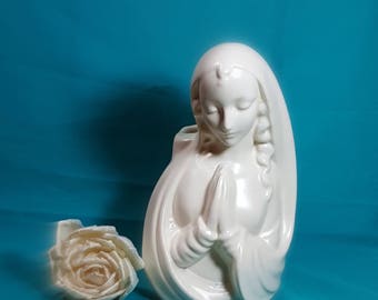 VINTAGE MADONNA VASE White Pottery Vase Religious Decor Mid Century Virgin Mary Succulent Planter 1950s Haeger Head Vase Shabby Cottage