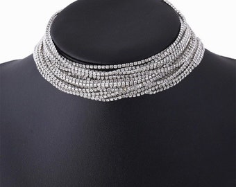 Beautiful silver diamanté strand choker