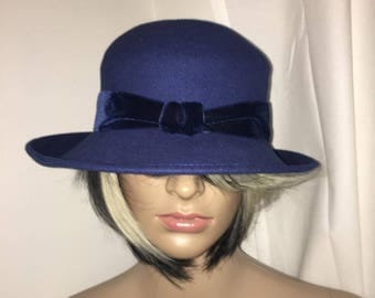 Vintage Blue 100% Wool Bucket Hat. Great Condition