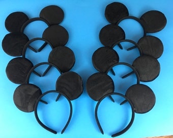 2 Mickey Mouse ears, party favors, orejas de Mickey Mouse