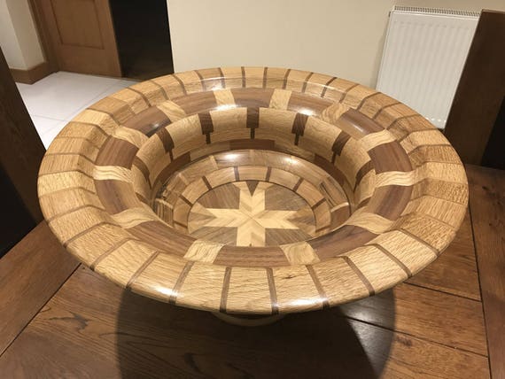 The Large Segmented Bowl