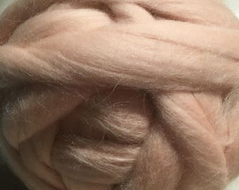 Giant wool, Roving, Bulky yarn, Big yarn, Super chunky yarn, Wool yarn, Wool roving, Chunky yarn, Merino wool, Giant yarn, Blush 1KG