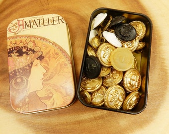 Vintage Military Buttons, Bakelite Buttons, Tin Containers, Made in England, Brass Style Buttons