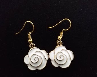 floating earring