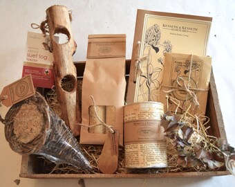 Bird Feeder Gardening Collection // Gardener Gift // Gift Set // Gifts for Him // Gifts for Her //