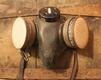 Miner's Pittsburgh P.A. Respirator Gas Mask