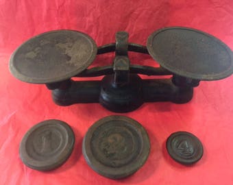 Vintage seed scale with weights