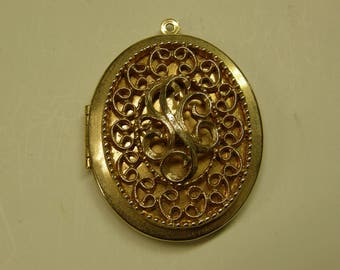 Vintage Costume Filigree Locket Brooch