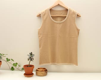 Camisole tank top caramel hippie early 1970s light knit to size small medium