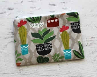 Cactus change purse - cactus zipper pouch - cacti coin purse - palm springs - zip pouch - small zipper pouch - under 10 gift