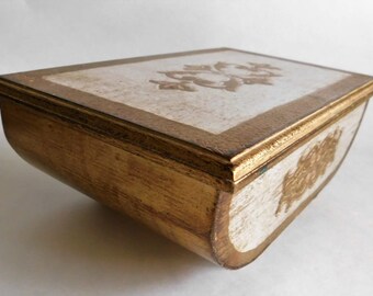 VINTAGE Florentine Musical Jewelry BOX