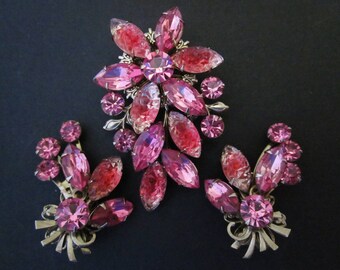 Vintage Rhinestone Brooch and Earrings Set pretty pink